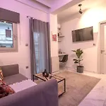 Apartment Live It _ Karditsa