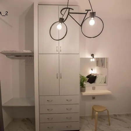 Apartment Live It _ *